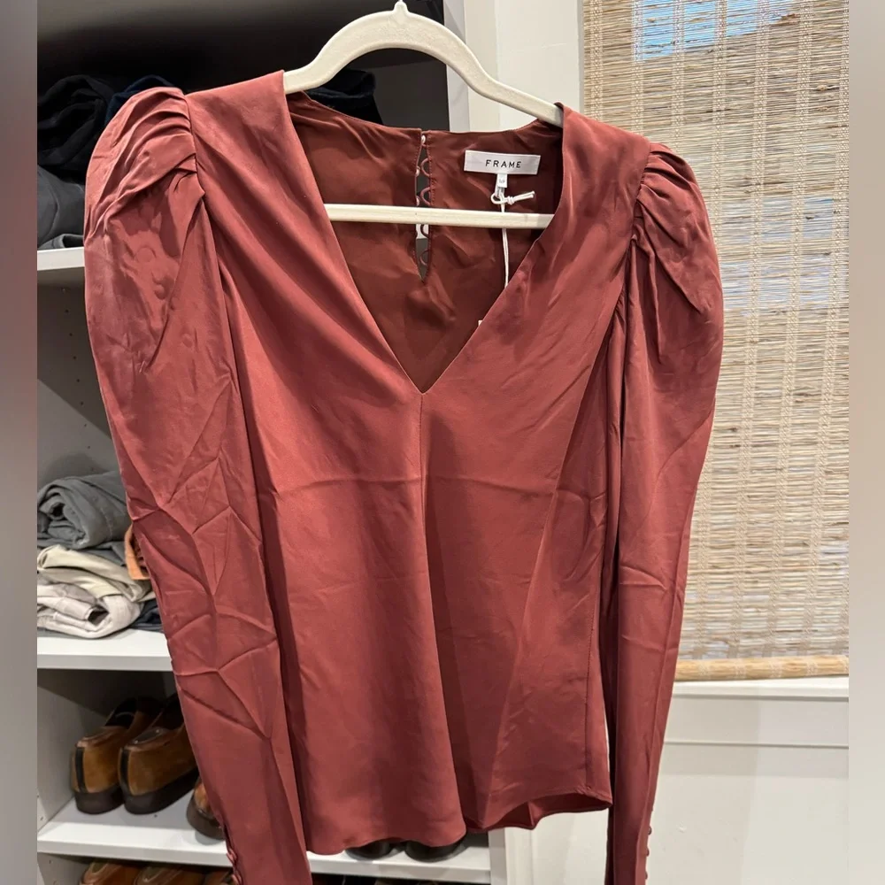 Frame Silk Blouse in Sable - Picture 3 of 7